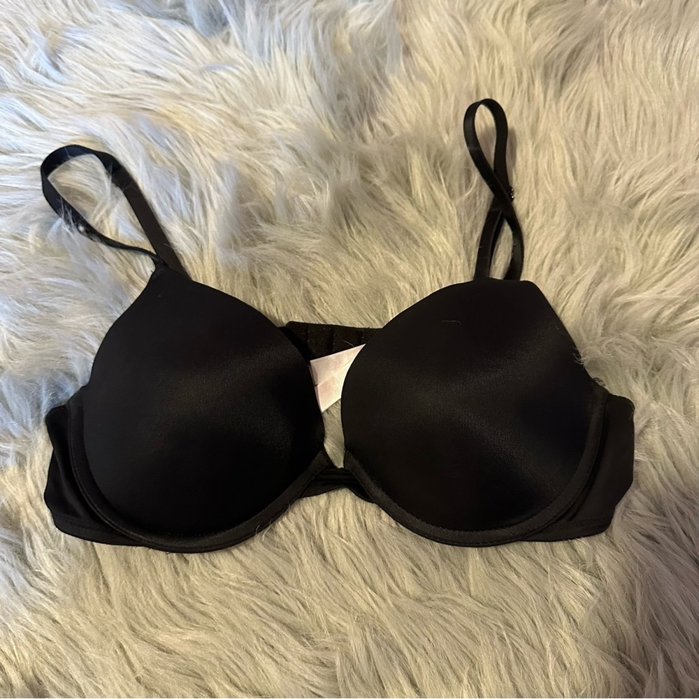 Victoria Secret PINK Wear Everywhere push-up Bra